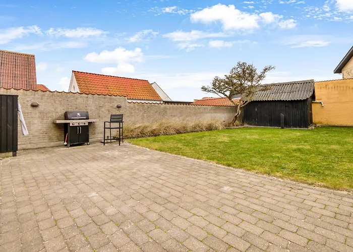 Kirkegade 4 - Lovely In The Heart Of *
